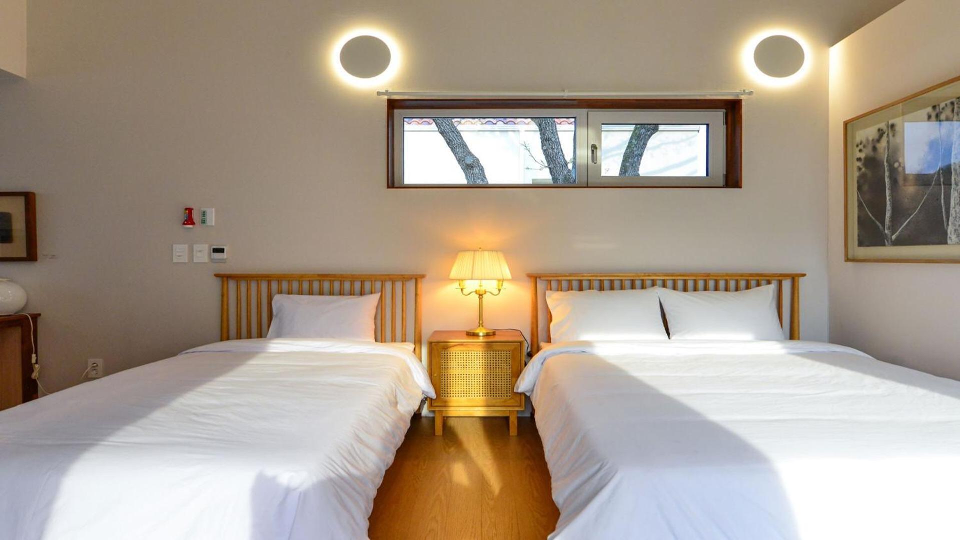 Sarongde Bangdong Hotel Chuncheon Room photo